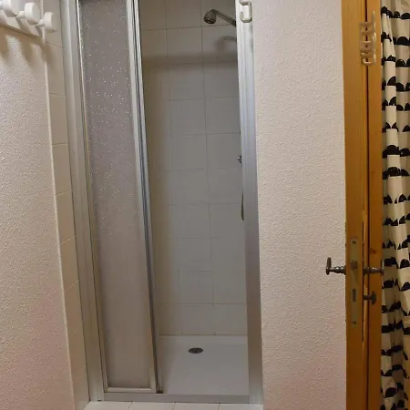 Cosy 2 Chambres, Proche Commodites Et Pistes, Balcon Sud, Parking, Piscine Ete - Fr-1-180-382 Apartment